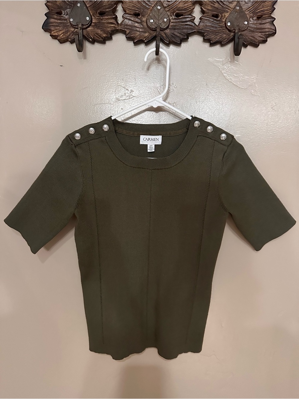 Carmen Marc Valvo Knit Green Olive Top with Shoulder Buttons Size S/P